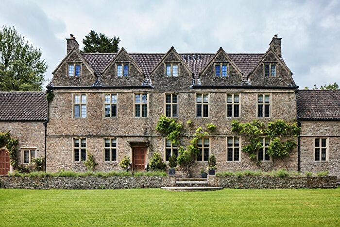 10 Bedroom Detached House For Sale In Selwood Manor, Frome, Somerset, BA11