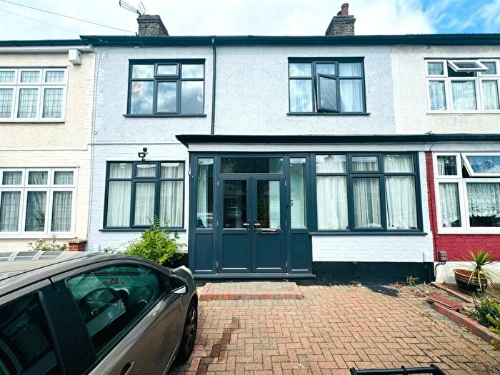 3 Bedroom Terraced House To Rent In Brantwood Gardens, Ilford, IG4