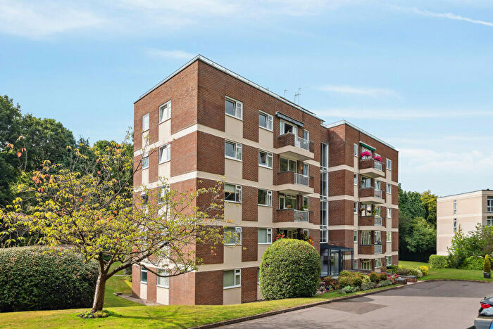 3 Bedroom Penthouse To Rent In Windsor Road, Ascot, SL5