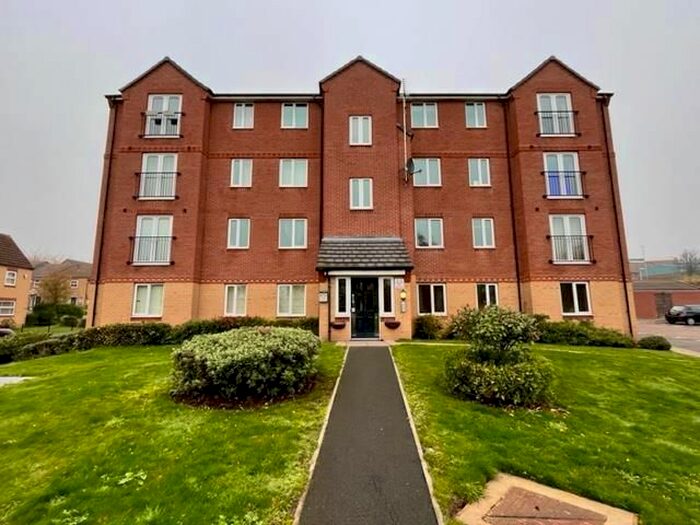 2 Bedroom Flat To Rent In Wellspring Gardens, Dudley, DY2