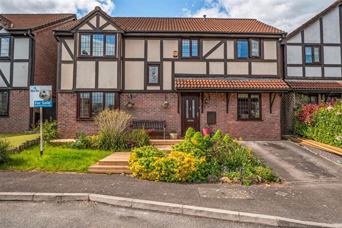 4 Bedroom Detached House For Sale In Fountains Drive, Barrs Court, Bristol, BS30