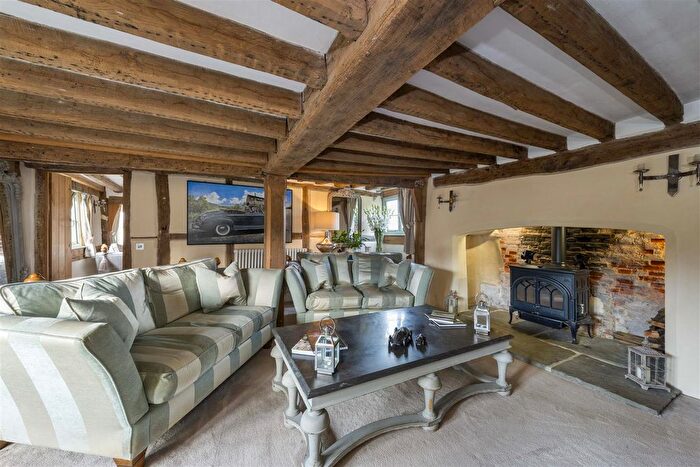 5 Bedroom Detached House To Rent In Norley Lane, Shamley Green, GU5