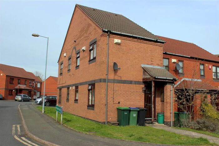 1 Bedroom Semi-Detached House To Rent In St. Michaels Way, Tipton, DY4