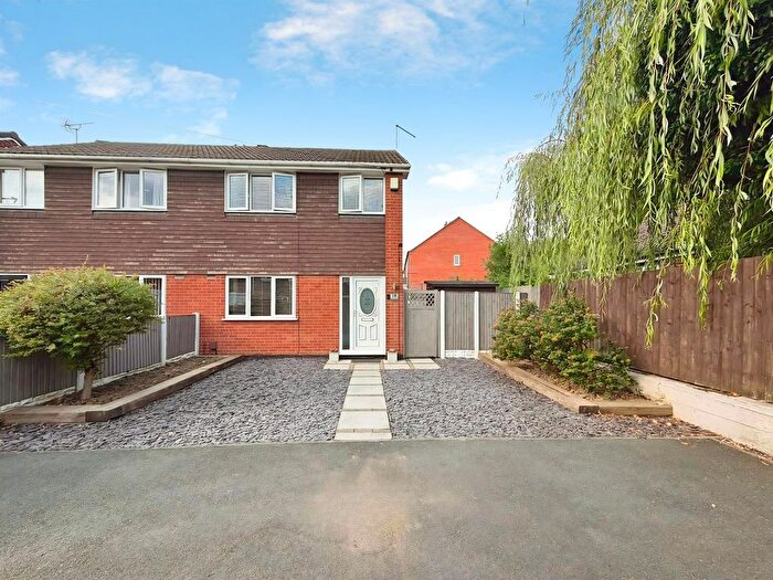 3 Bedroom Semi-Detached House For Sale In Cromwell Avenue, Ilkeston, DE7