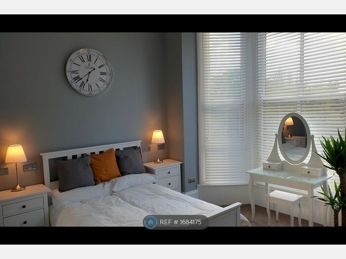 1 Bedroom Flat To Rent In Princes Avenue, Hull, HU5