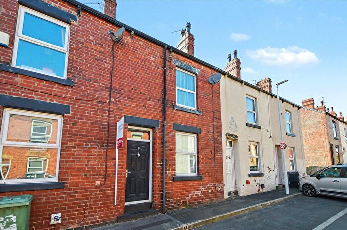 2 Bedroom Terraced House For Sale In Woodland Crescent, Rothwell, Leeds, West Yorkshire, LS26
