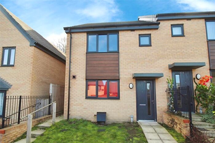 3 Bedroom Semi-Detached House To Rent In Roberts Road, Edlington, Doncaster, South Yorkshire, DN12