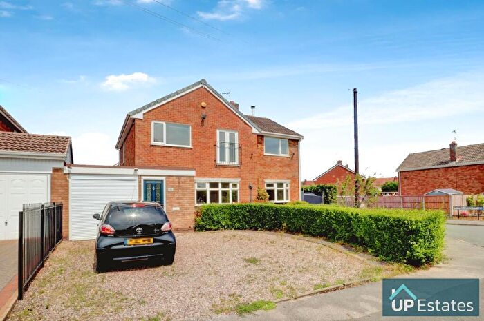 4 Bedroom Detached House To Rent In Atholl Crescent, Nuneaton, CV10