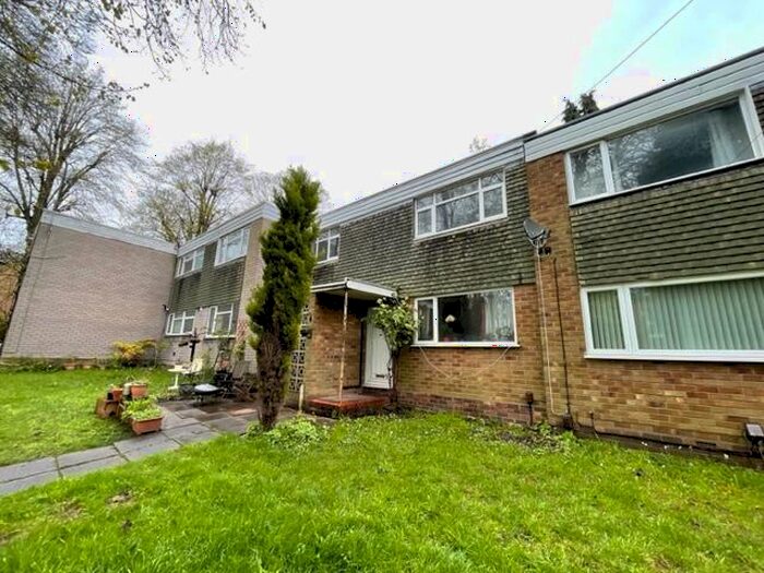 2 Bedroom Maisonette To Rent In Blenheim Road, Birmingham, B13