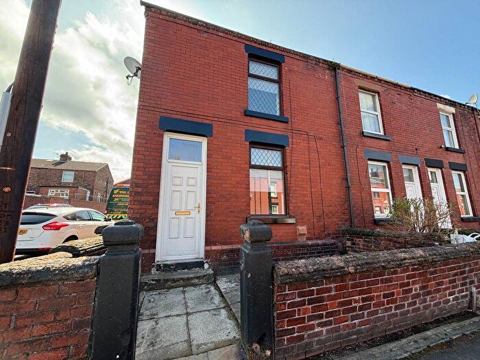 2 Bedroom End Of Terrace House To Rent In Gladstone Street, St Helens, WA10