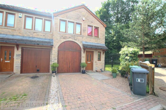 4 Bedroom Semi-Detached House To Rent In Old Mill Lane, New Mill, Holmfirth, West Yorkshire, HD9