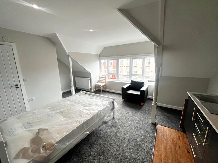 1 Bedroom Maisonette To Rent In Ashley Road, Poole, BH14