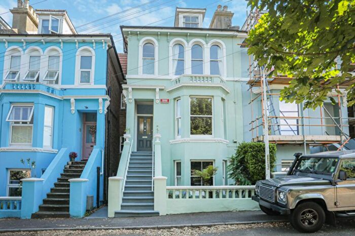 5 Bedroom Terraced House For Sale In Inverness Terrace, Broadstairs, CT10