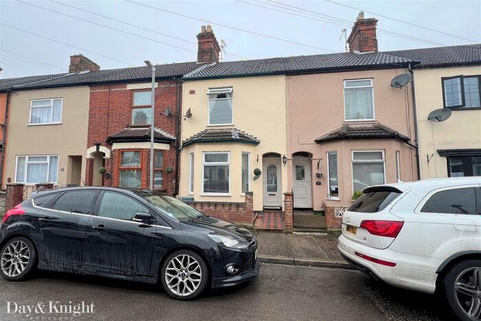 3 Bedroom Terraced House To Rent In Worthing Road, Lowestoft, NR32