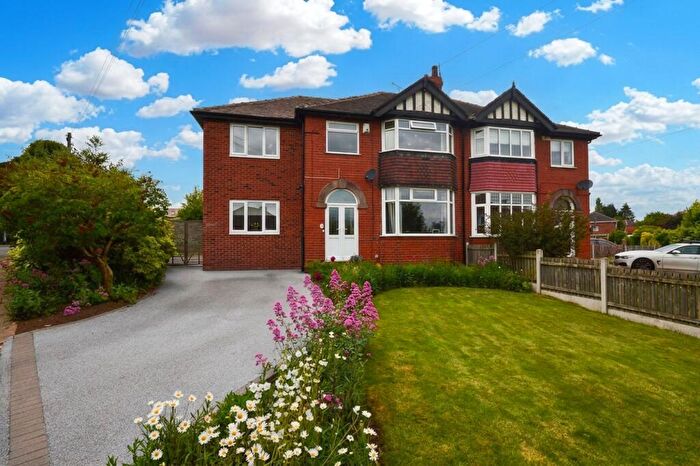 5 Bedroom Semi-Detached House For Sale In Barrowby Road, Broom, S60