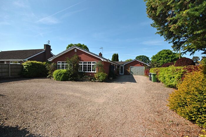 3 Bedroom Detached Bungalow To Rent In Twemlows Avenue, Higher Heath, Whitchurch, Shropshire, SY13