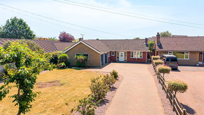 3 Bedroom Detached Bungalow For Sale In Barrowby Road In Grantham, NG31