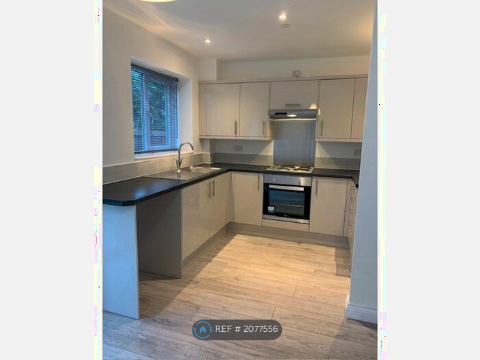 3 Bedroom Semi-Detached House To Rent In Garden City, Deeside, CH5