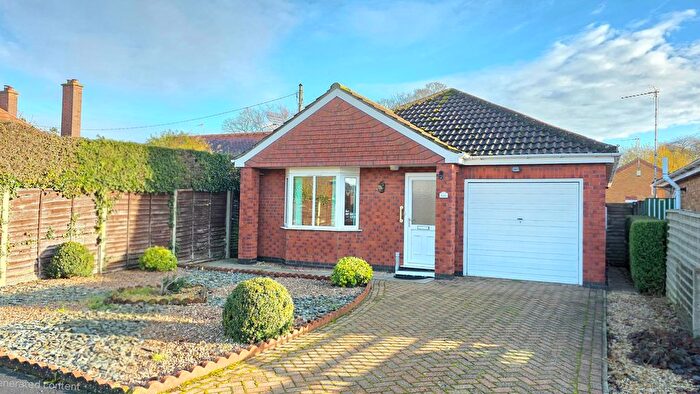 3 Bedroom Detached Bungalow For Sale In Elmtree Road, Ruskington, NG34