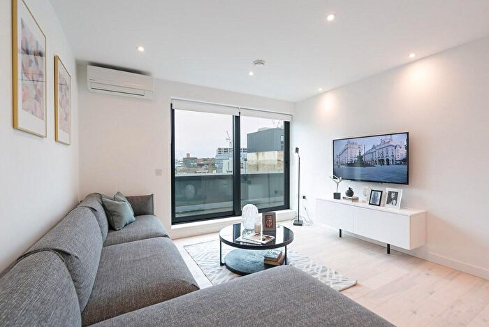 1 Bedroom Flat To Rent In Chalk Farm, NW3