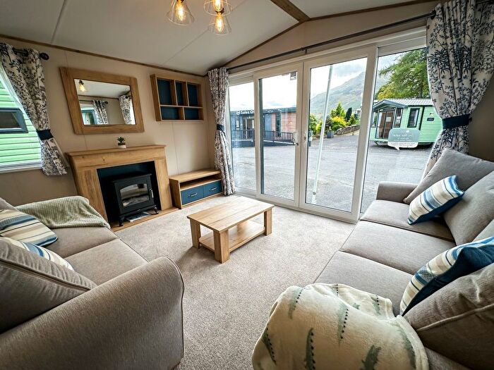 2 Bedroom Mobile/park Home For Sale In Lochgoilhead, Cairndow, PA24