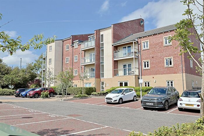 2 Bedroom Flat For Sale In Charlton Court, Manor Park Newcastle Upon Tyne, NE7