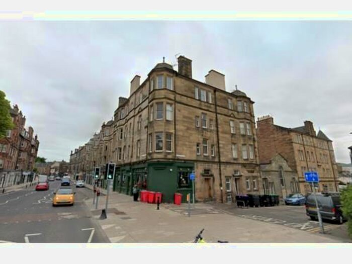 1 Bedroom Flat To Rent In Roseburn Gardens, Edinburgh, EH12