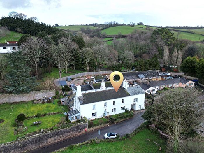 3 Bedroom Maisonette For Sale In Compton House, Marldon, TQ3