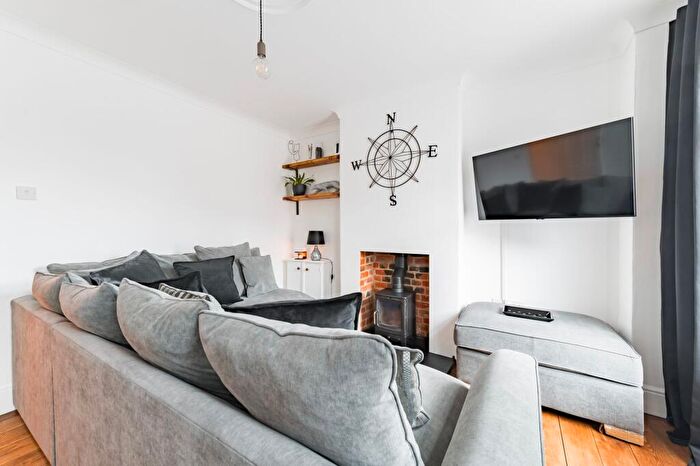 3 Bedroom Terraced House For Sale In Spencer Street, Norwich, NR3