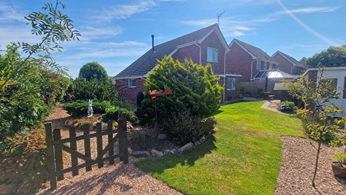 4 Bedroom Detached House For Sale In Brook Furlong, Bembridge, Isle Of Wight, PO35