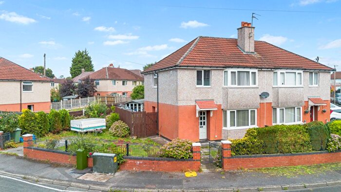 3 Bedroom Semi-Detached House For Sale In Devon Road, Tyldesley, M29