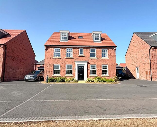 5 Bedroom Detached House For Sale In Starbuck Gardens, Bingham, NG13