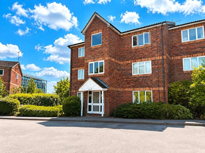 1 Bedroom Flat For Sale In Simmonds Close, Bracknell, Berkshire, RG42