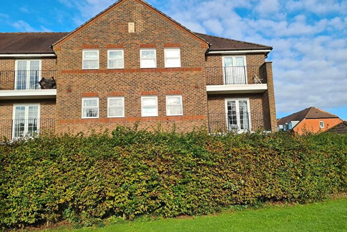 2 Bedroom Flat For Sale In Beckett Road, Coulsdon, CR5
