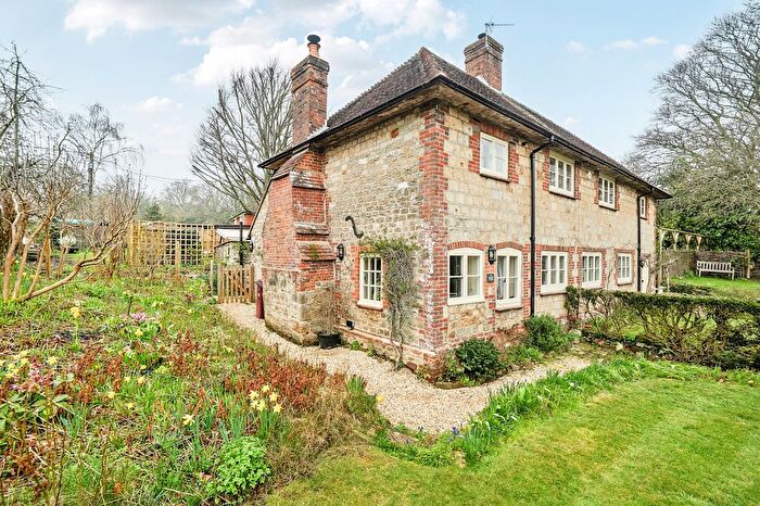 3 Bedroom Semi-Detached House For Sale In The Street, Stedham, GU29