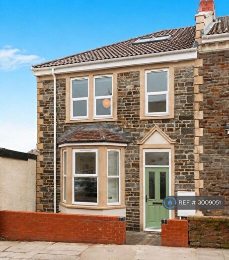 3 Bedroom Semi Detached House To Rent In Hughenden Road, Bristol, BS7