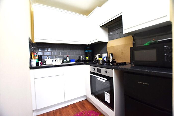 1 Bedroom Flat To Rent In Mayday Road, Thornton Heath, CR7