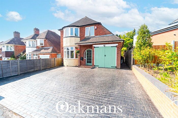4 Bedroom Detached House For Sale In Quarry Lane, Northfield, Birmingham, B31
