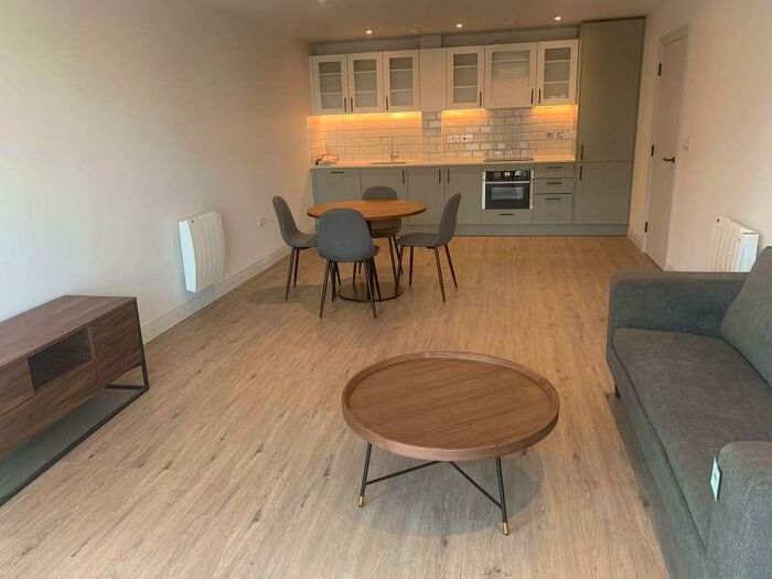 1 Bedroom Flat To Rent In Paperyard, Albion Way, Horsham, RH12