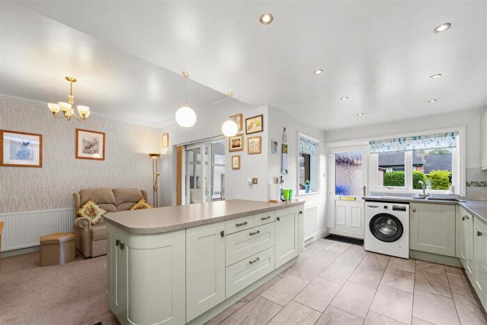 4 Bedroom Terraced House For Sale In Priestfield Avenue, Colne, BB8