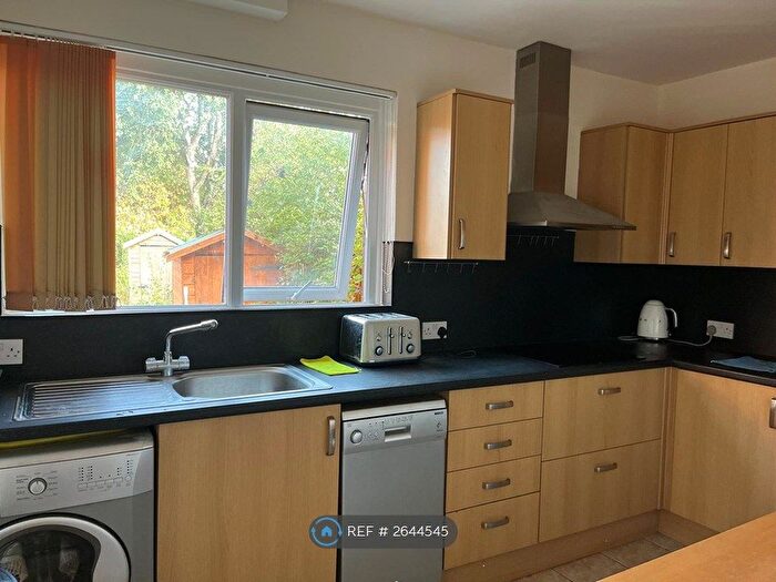 1 Bedroom Flat To Rent In Langhill Avenue, Bristol, BS4