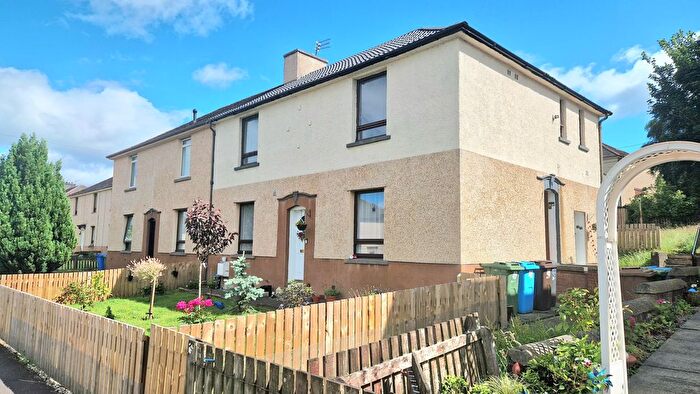 2 Bedroom Flat To Rent In Barbauchlaw Avenue, Armadale, Bathgate, EH48