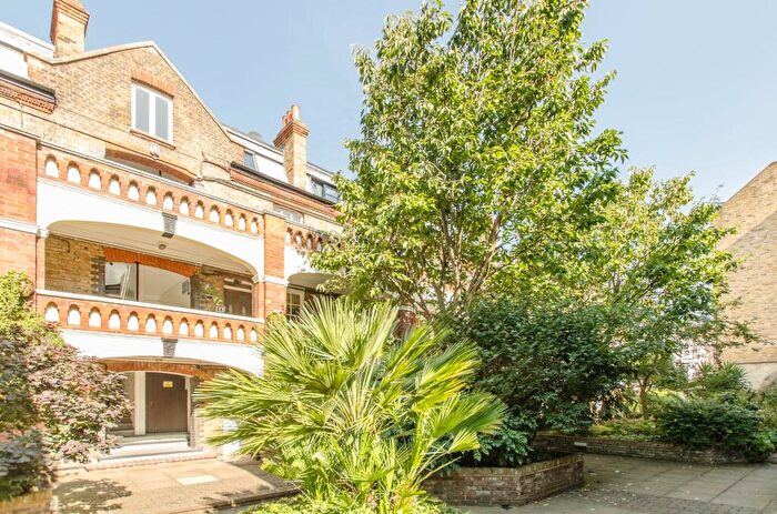 Studio To Rent In Allitsen Road, St John's Wood, London, NW8