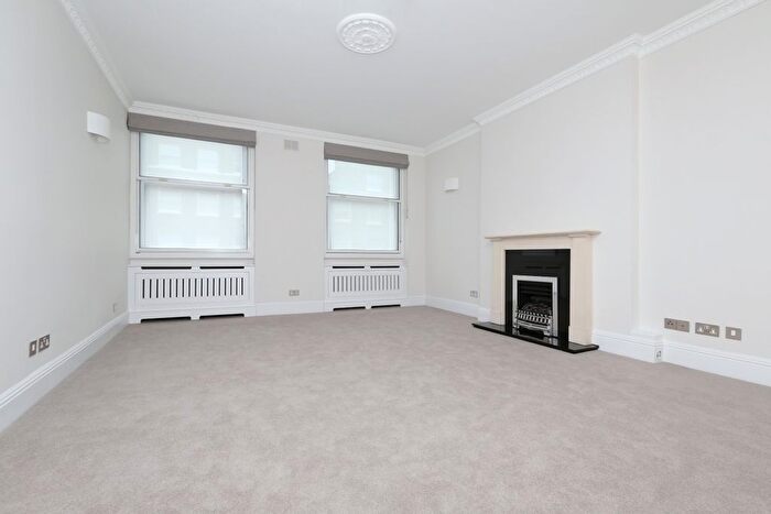 1 Bedroom Flat To Rent In Gloucester Place, W1U