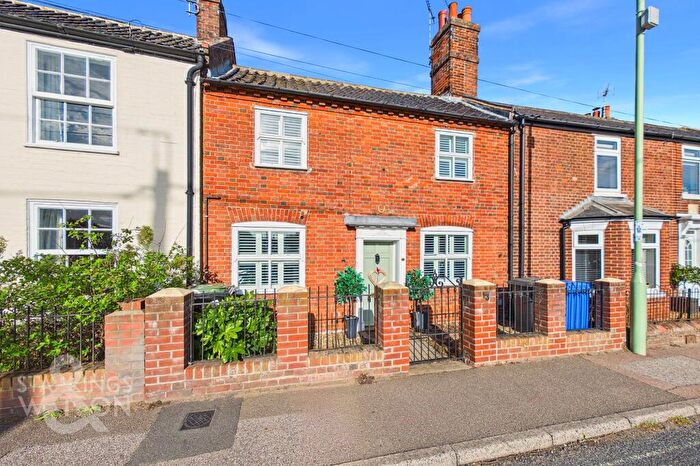2 Bedroom Cottage For Sale In St. Johns Road, Bungay, Suffolk, NR35