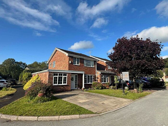 4 Bedroom Detached House For Sale In Copperfields, Wilmslow, SK9
