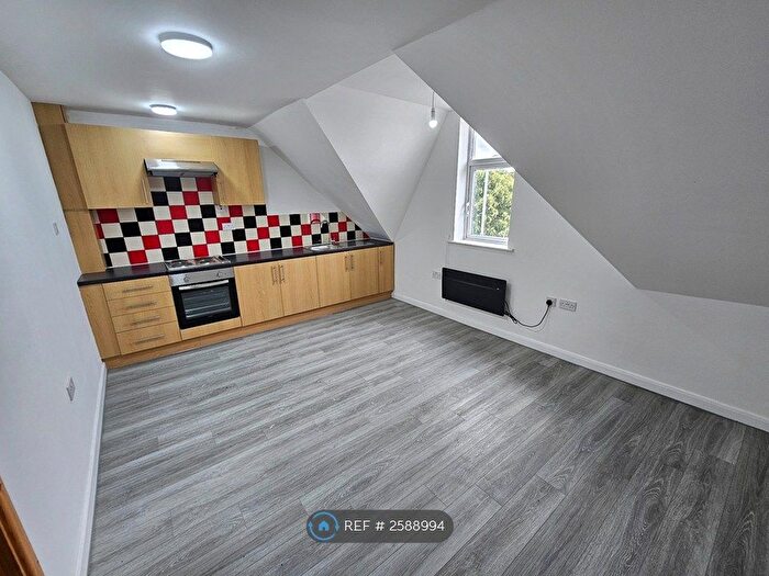 1 Bedroom Flat To Rent In Ferry Road, Cardiff, CF11