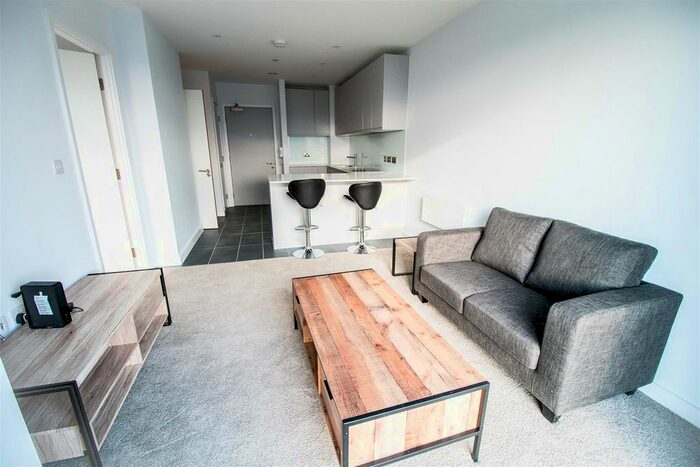 1 Bedroom Flat To Rent In Local Blackfriars, Crown Street, Salford, M3