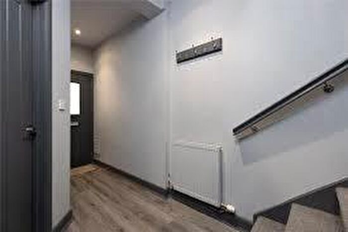 1 Bedroom Mews To Rent In Cornton Place, Crieff, Perthshire, PH7