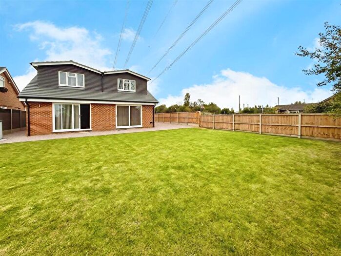 4 Bedroom Detached House For Sale In Grain Road, Isle Of Grain, ME3